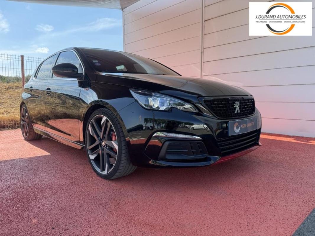 Peugeot 308 - Photo 1
