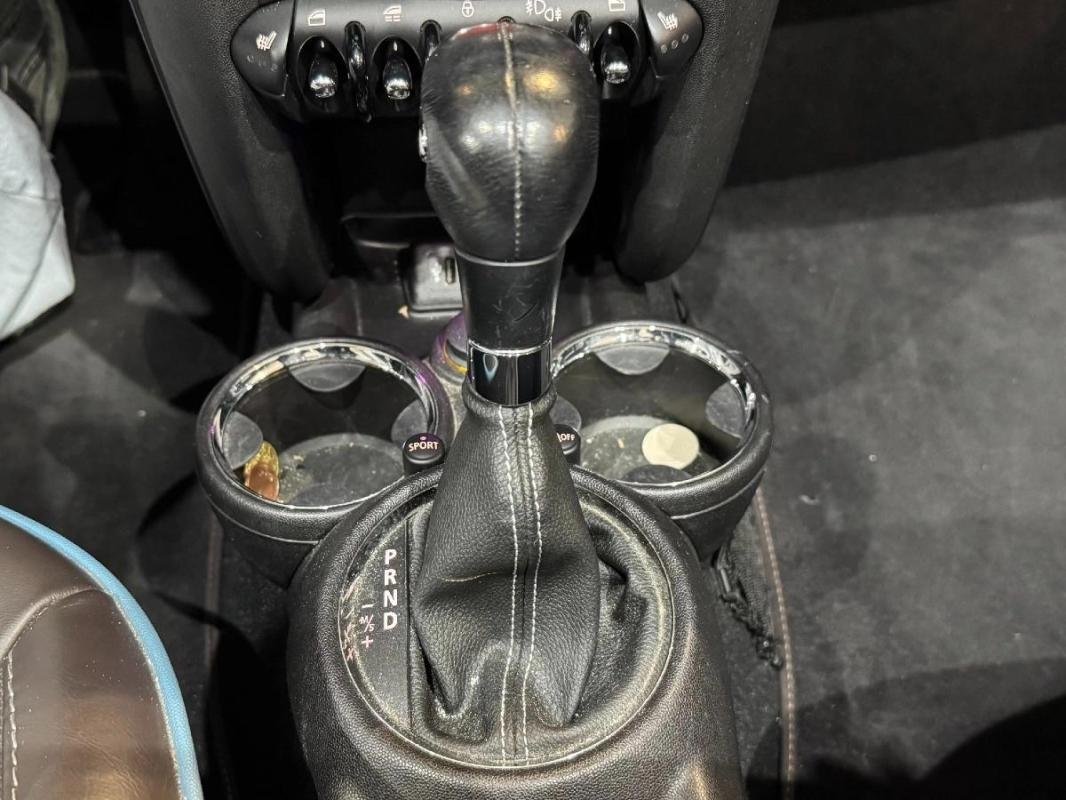 Mini Cabrio - Photo 18