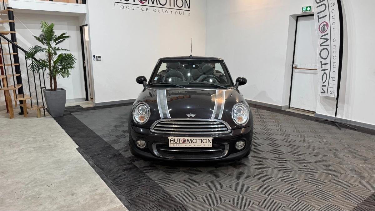 Mini Cabrio - Photo 3