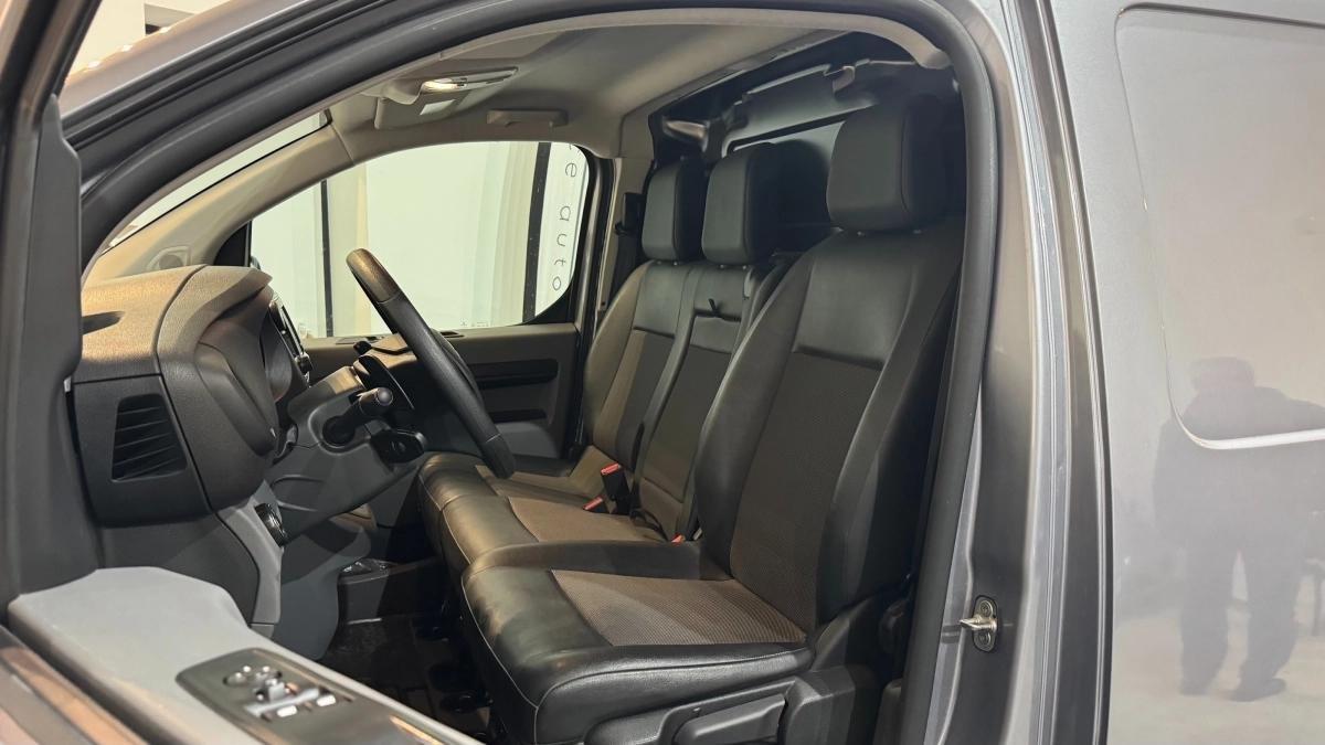 Citroën Jumpy - Photo 11