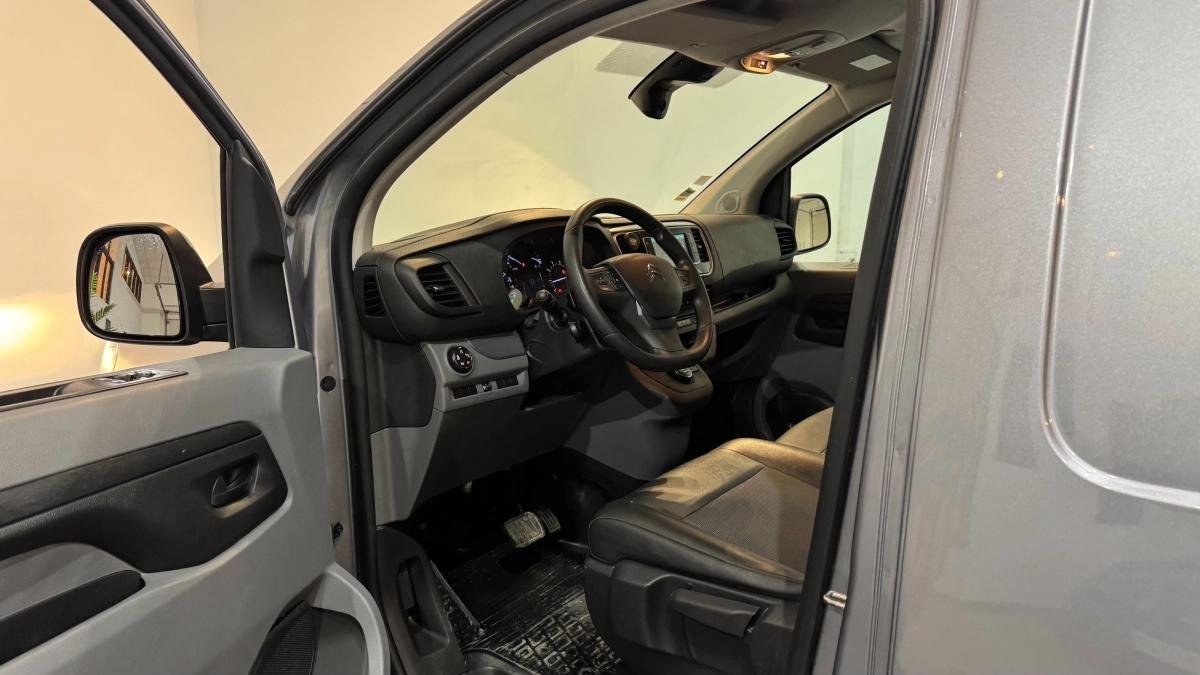 Citroën Jumpy - Photo 12