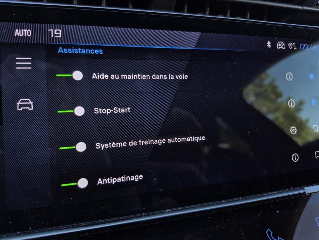 Peugeot 408 - Photo 10