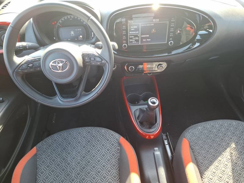 Toyota aygo x - Photo 11