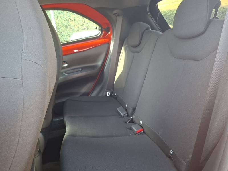 Toyota aygo x - Photo 13