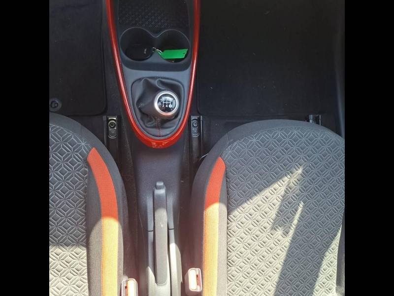 Toyota aygo x - Photo 18