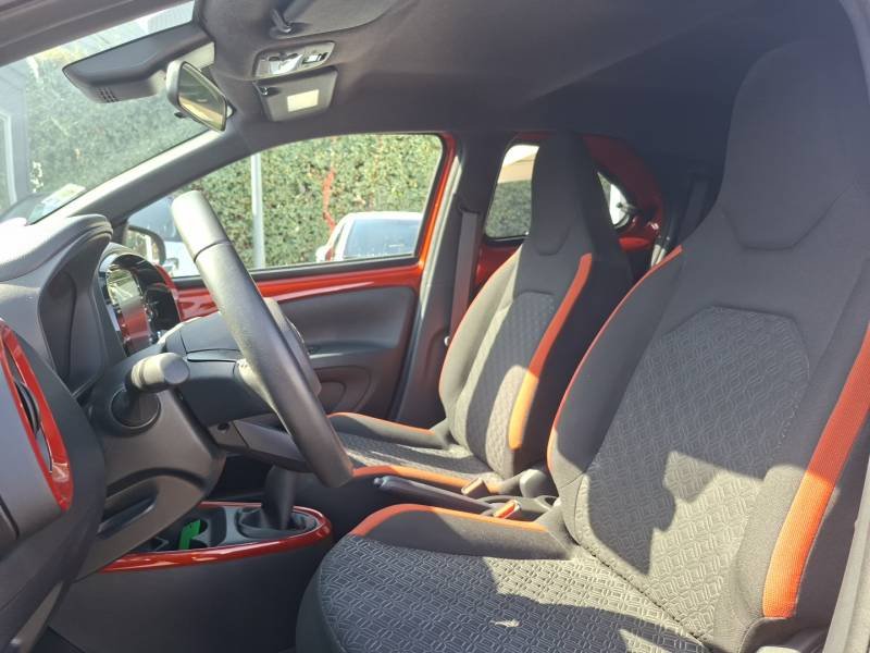 Toyota aygo x - Photo 10