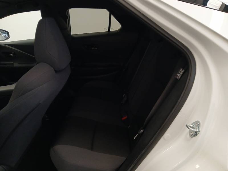 Toyota C-HR - Photo 13