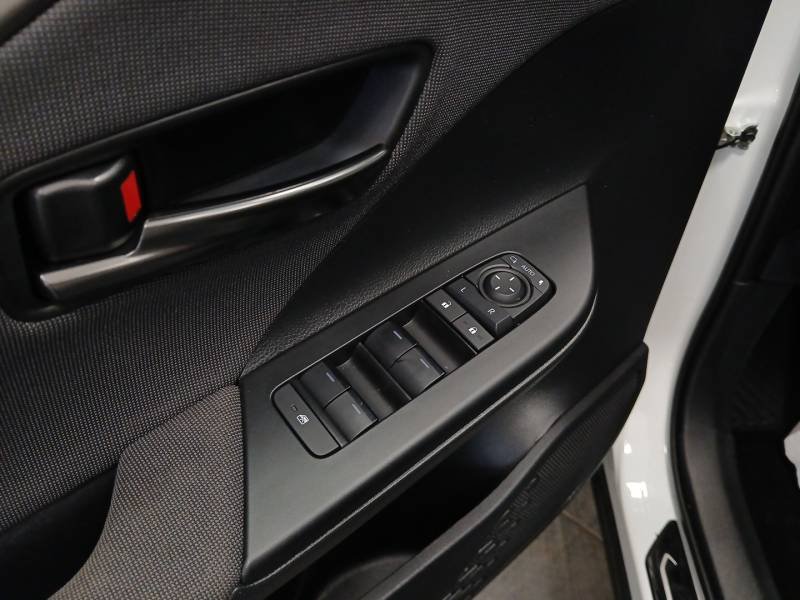 Toyota C-HR - Photo 14
