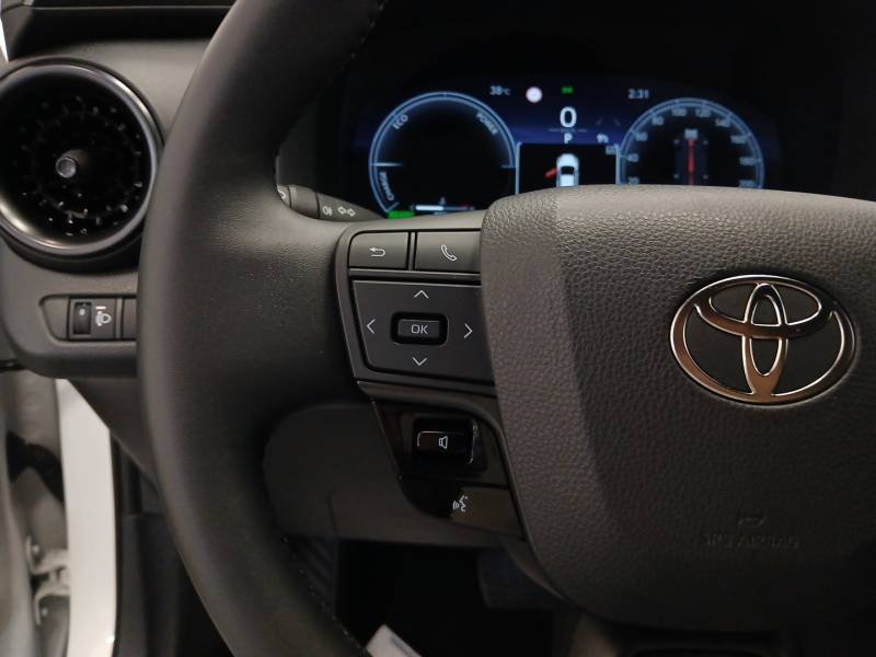 Toyota C-HR - Photo 18