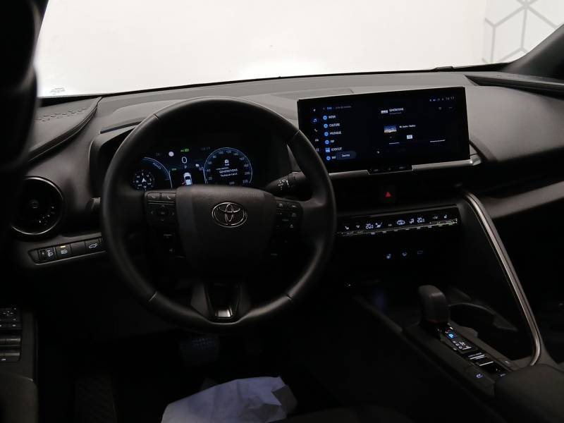 Toyota C-HR - Photo 11