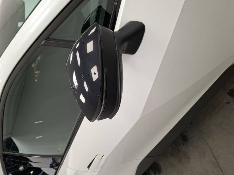 Toyota C-HR - Photo 14