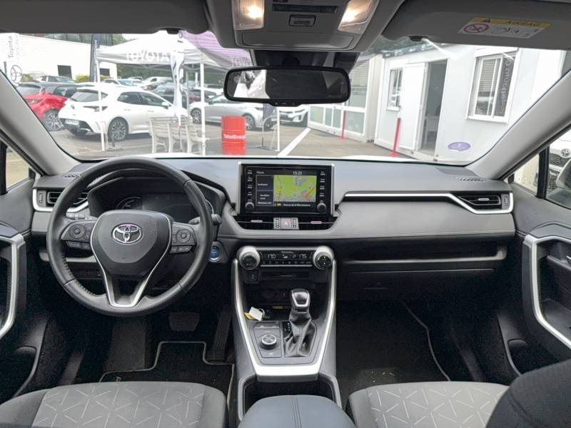 Toyota RAV4 - Photo 11