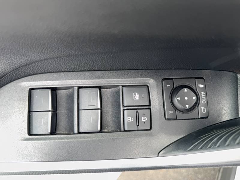 Toyota RAV4 - Photo 19