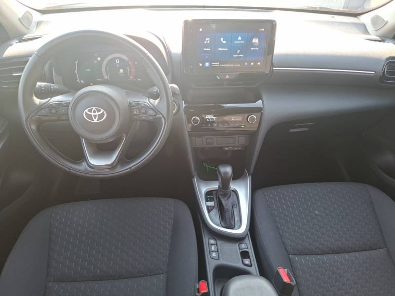 Toyota Yaris - Photo 11
