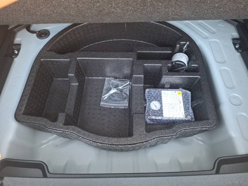 Toyota Yaris - Photo 15