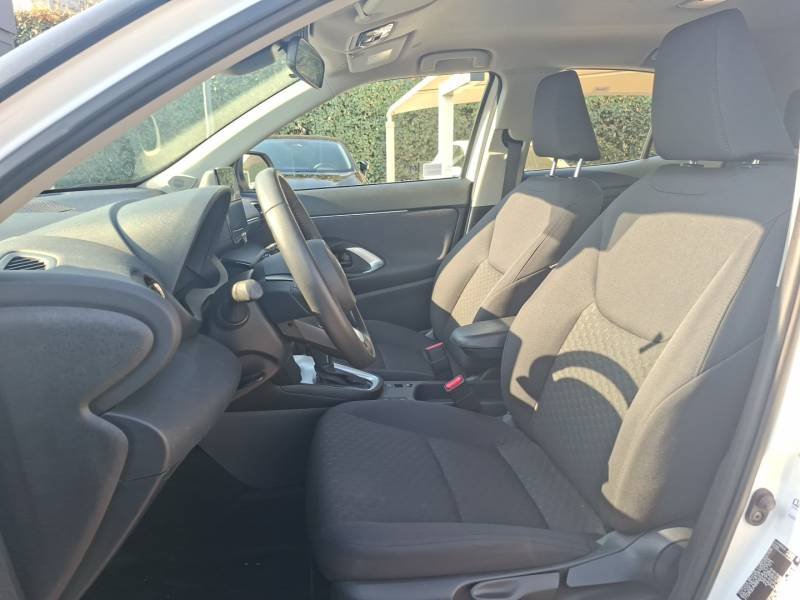 Toyota Yaris - Photo 10