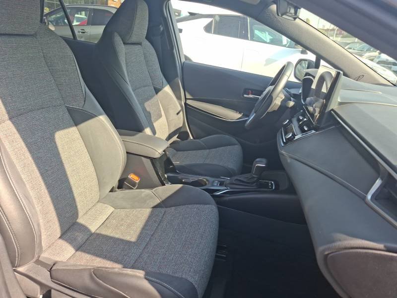 Toyota Corolla - Photo 12