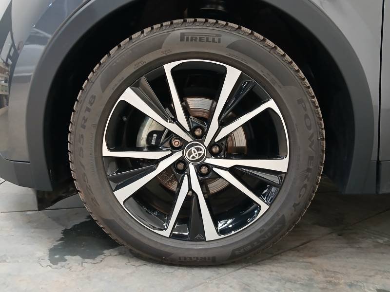 Toyota C-HR - Photo 9