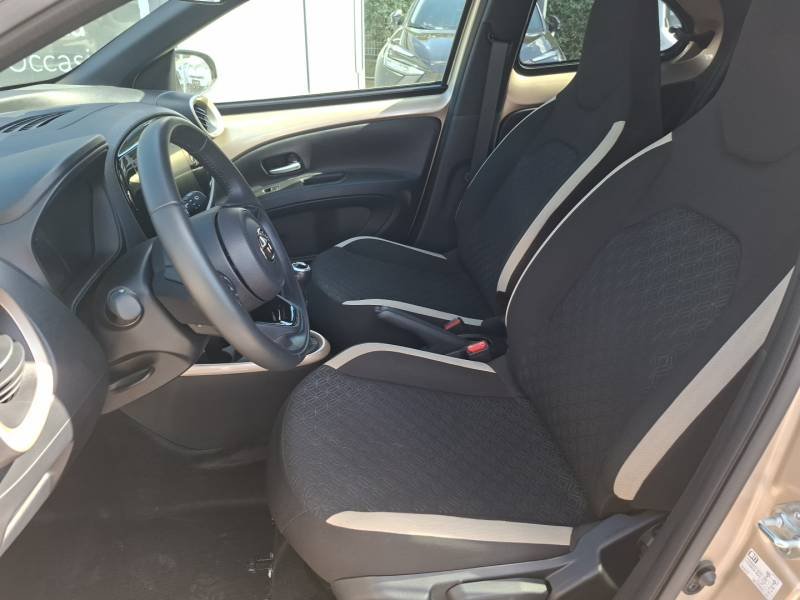 Toyota aygo x - Photo 10