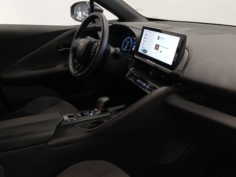 Toyota C-HR - Photo 12