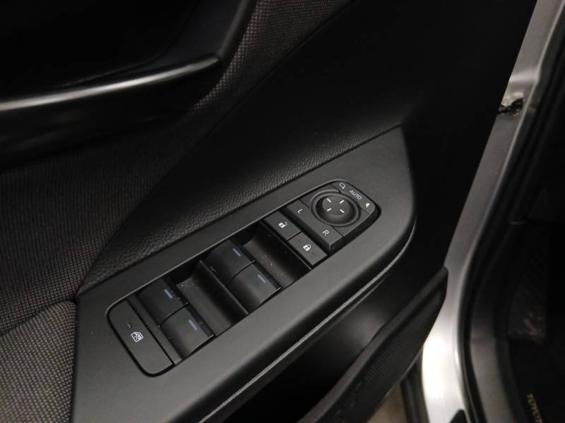 Toyota C-HR - Photo 16