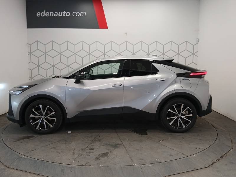 Toyota C-HR - Photo 2