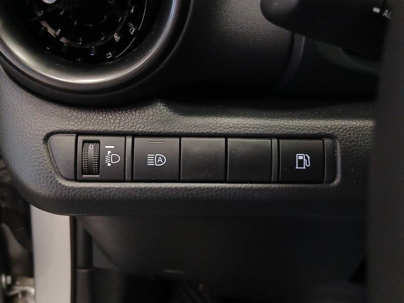 Toyota C-HR - Photo 22