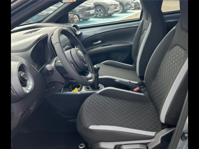 Toyota aygo x - Photo 12