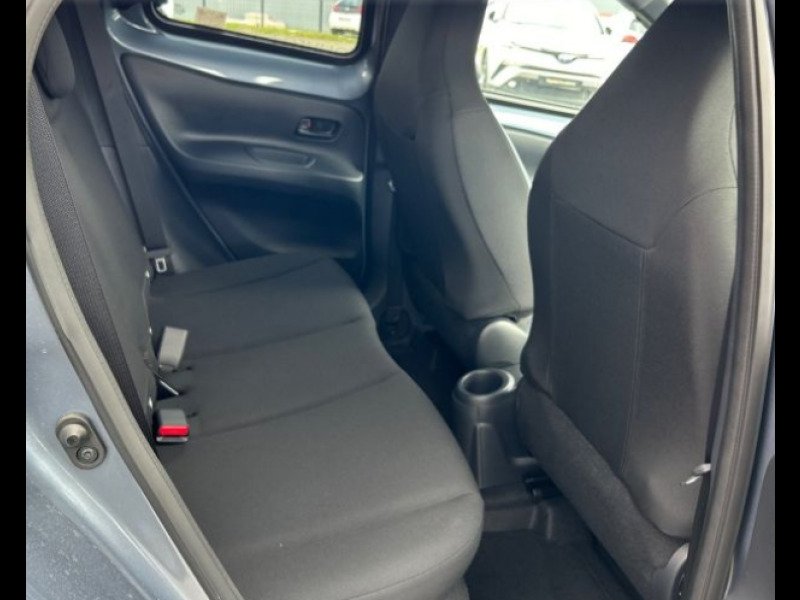 Toyota aygo x - Photo 8