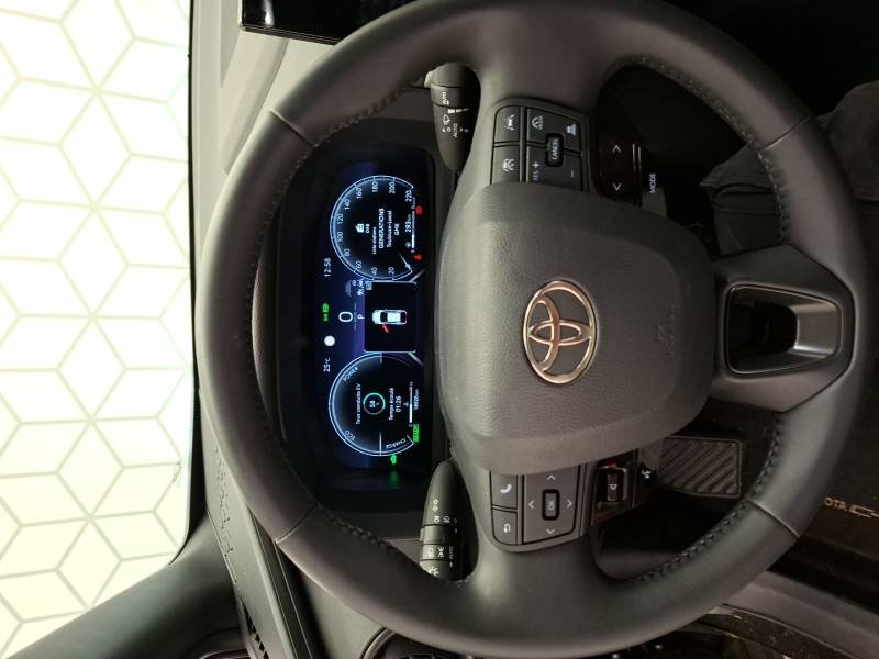 Toyota C-HR - Photo 25