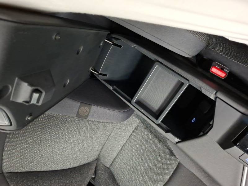 Toyota C-HR - Photo 28