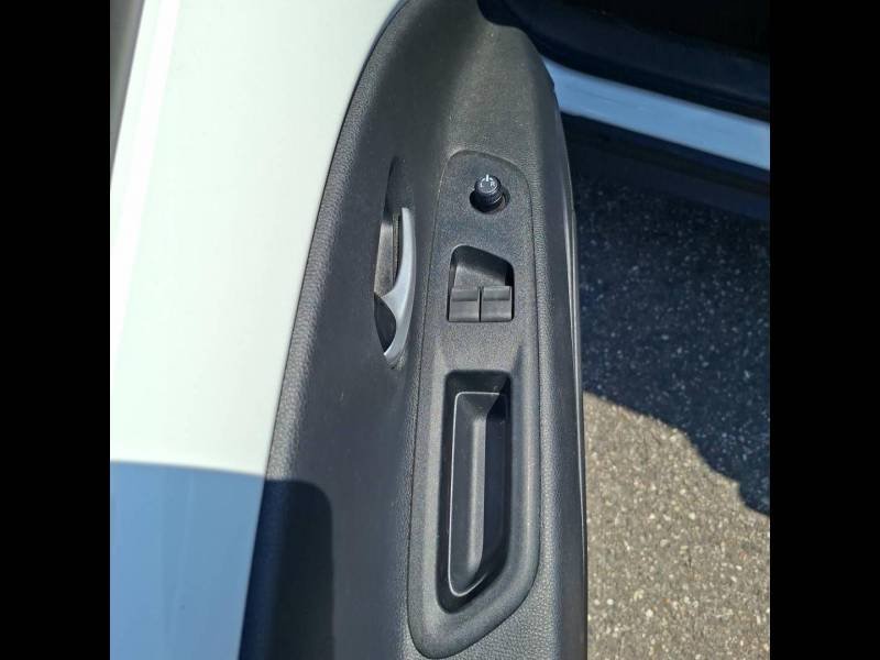 Toyota aygo x - Photo 16