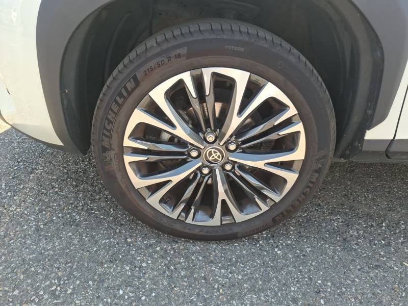 Toyota Yaris - Photo 9