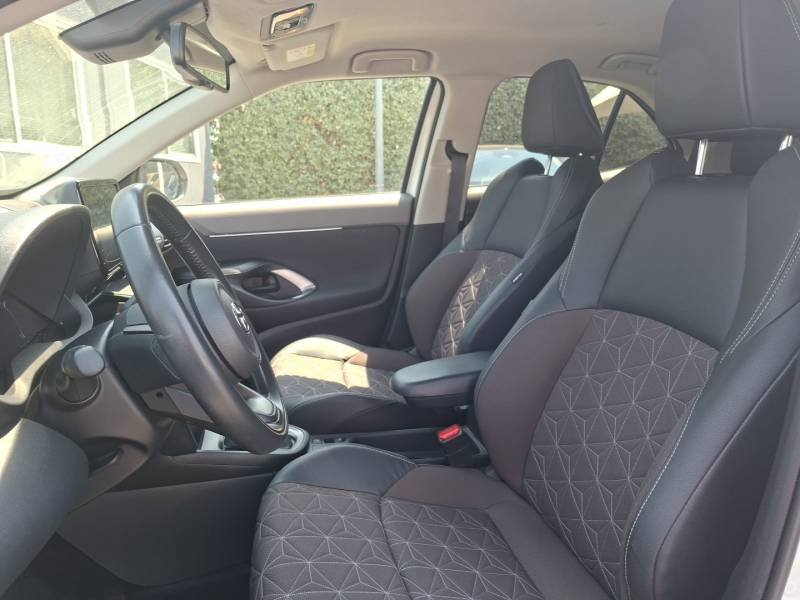 Toyota Yaris - Photo 10