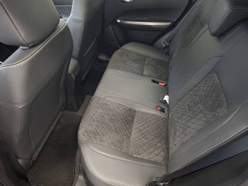 Suzuki Vitara - Photo 13