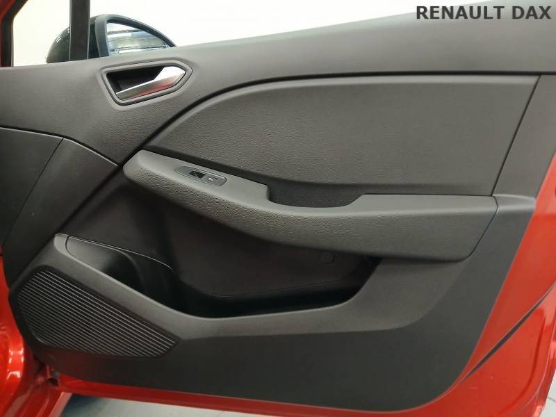 Renault Clio - Photo 21