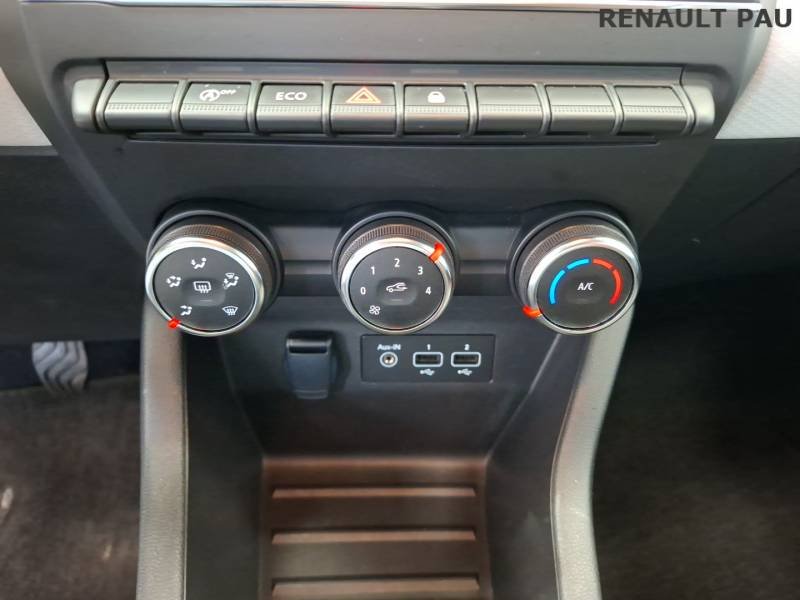 Renault Clio - Photo 25