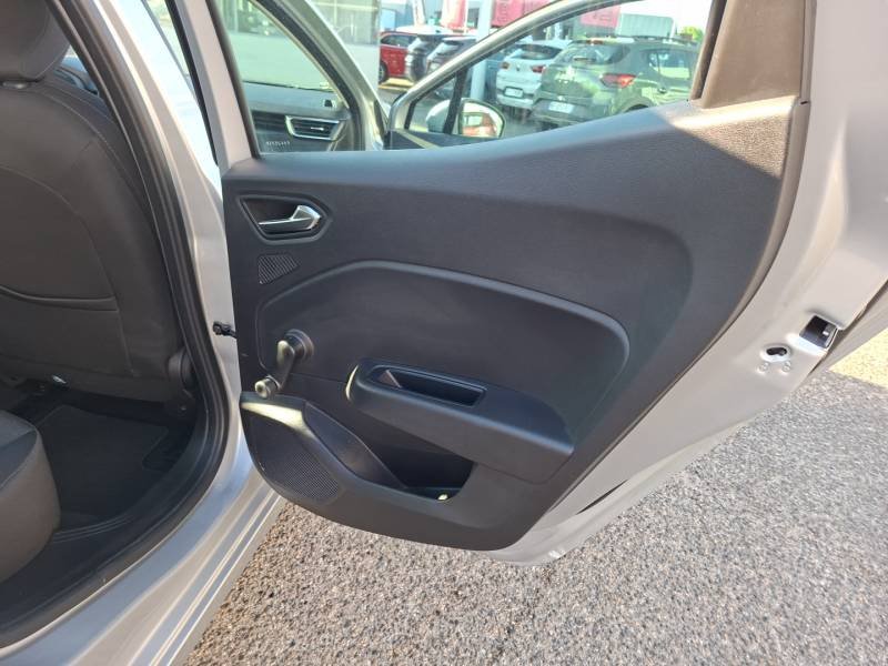 Renault Clio - Photo 15