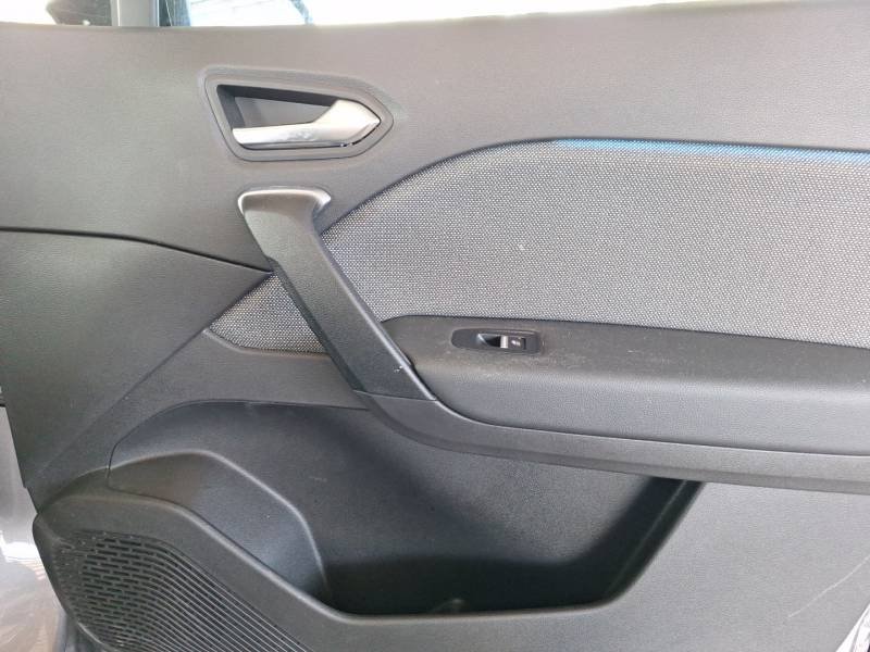 Renault Captur - Photo 13
