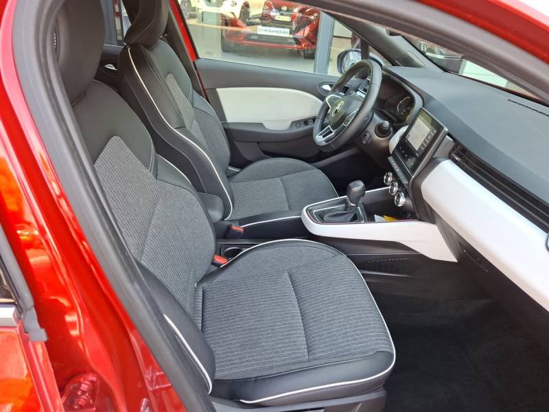 Renault Clio - Photo 11