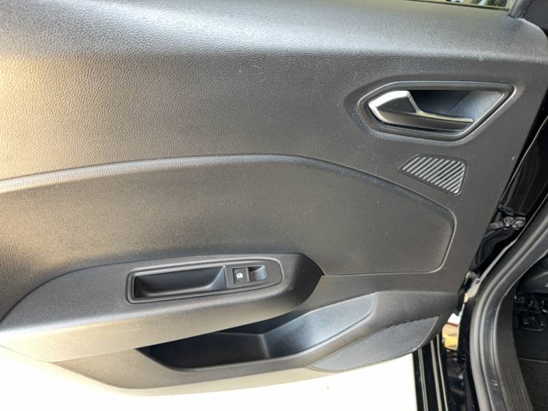 Renault Clio - Photo 14