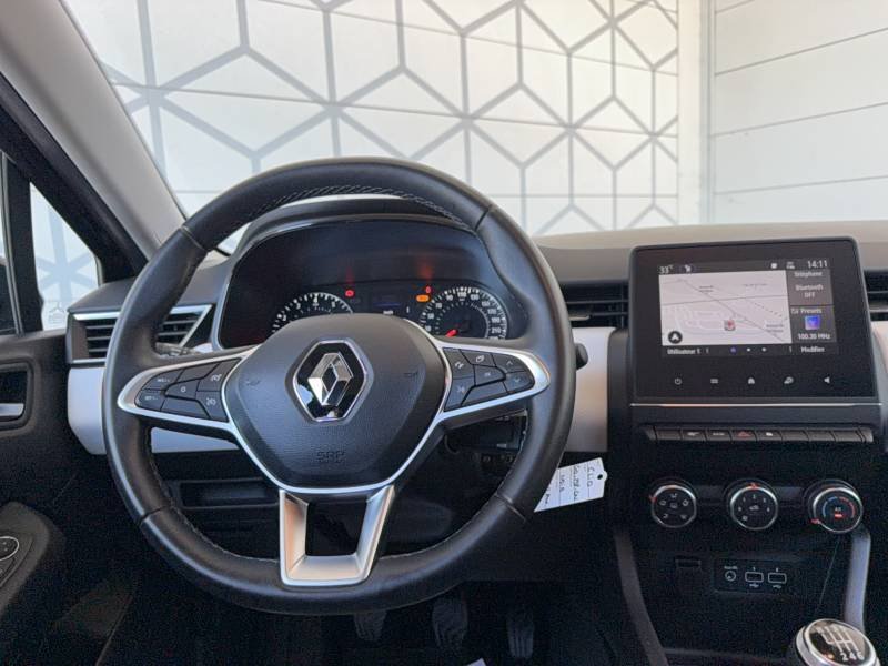 Renault Clio - Photo 18