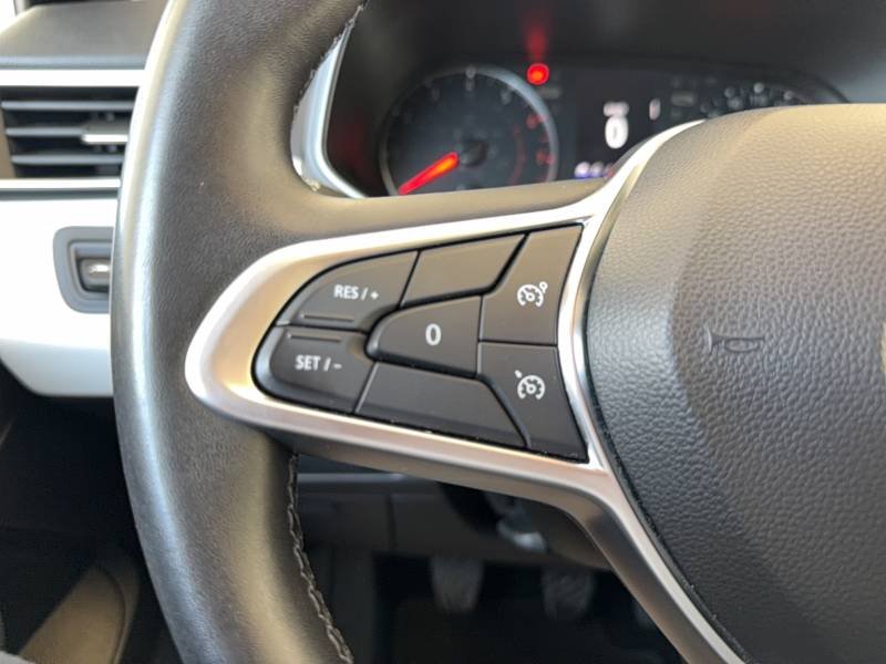Renault Clio - Photo 27
