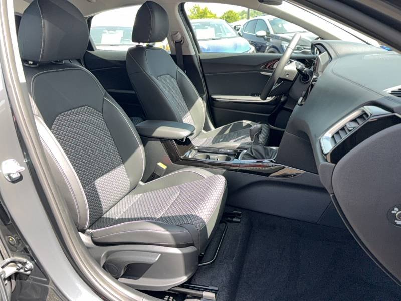 Kia CEED - Photo 12