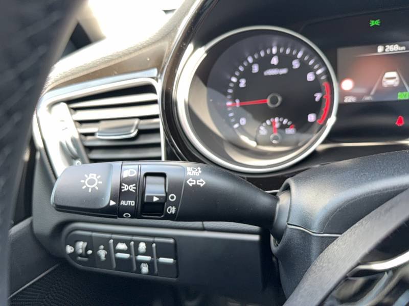 Kia CEED - Photo 39