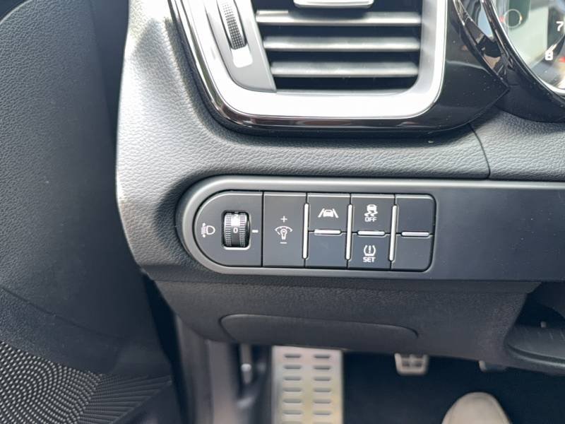 Kia CEED - Photo 40