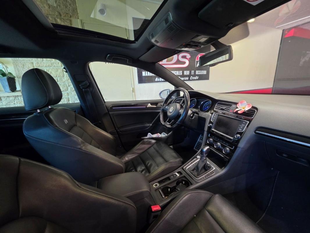 Volkswagen Golf - Photo 19