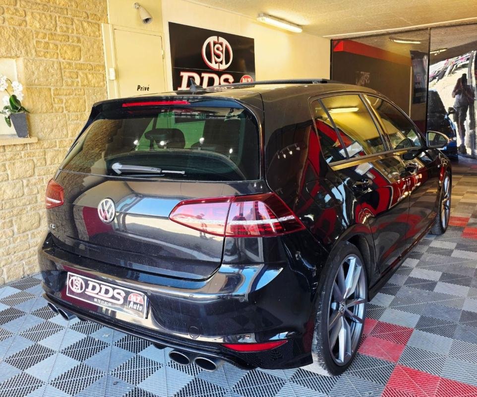 Volkswagen Golf - Photo 2