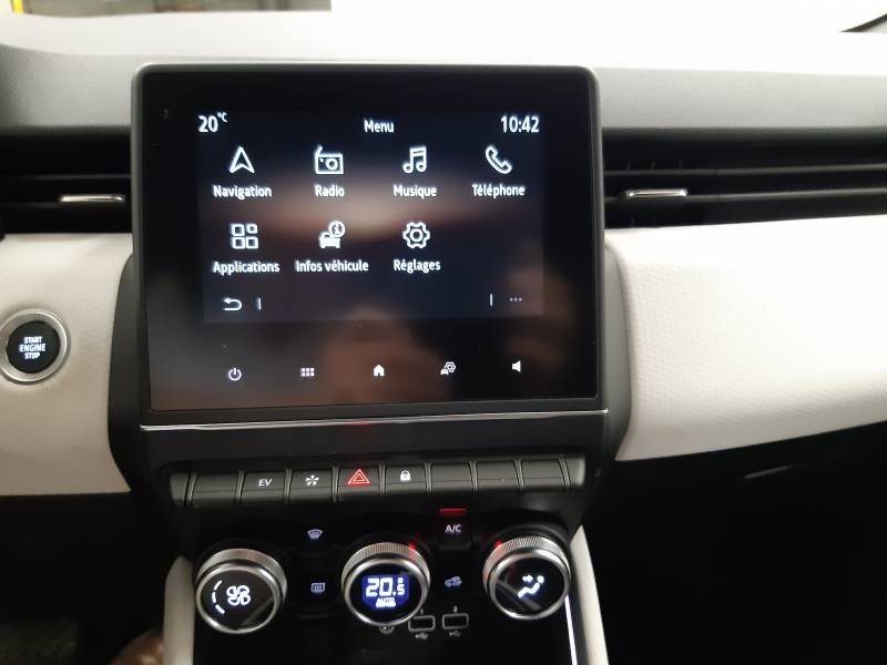 Renault Clio - Photo 15