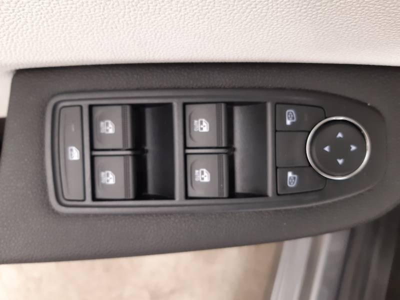 Renault Clio - Photo 18